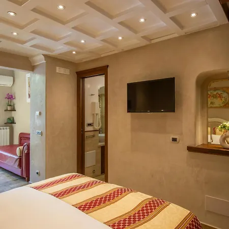 La Casa Nel Giardino Bed & Breakfast 4*